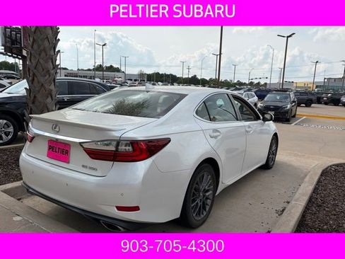 Used 2018 Lexus ES 350 w/ Navigation System Package image 19