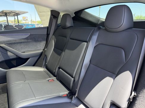 Used 2026 Tesla Model Y 2WD image 39
