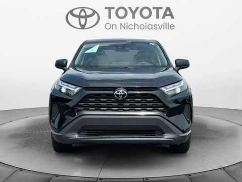 Used 2024 Toyota RAV4 LE FWD image 8