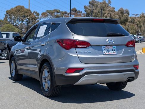Used 2018 Hyundai Santa Fe Sport FWD image 12