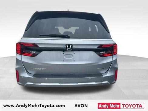 Used 2025 Honda Odyssey Touring image 7