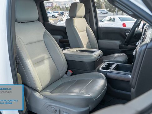 Used 2019 GMC Sierra 1500 SLT w/ SLT Premium Package image 11