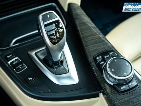 Used 2017 BMW 330i xDrive Wagon image 19