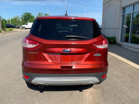 Used 2014 Ford Escape SE FWD image 6