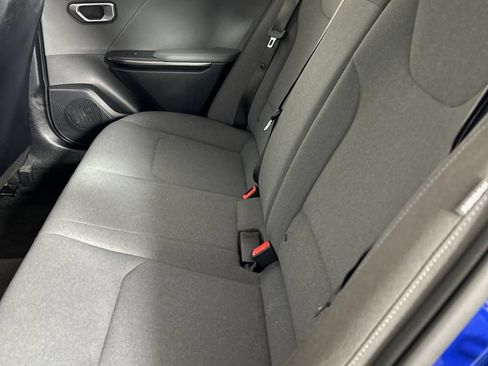 Used 2025 Kia K4 FWD image 17