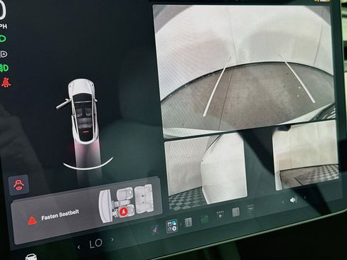 Used 2021 Tesla Model Y Performance AWD/4WD image 22