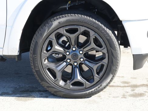 Used 2023 RAM 1500 Limited w/ Night Edition image 11