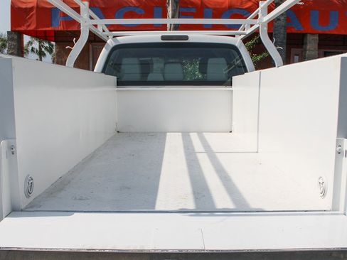 Used 2016 Ford F450 XLT image 7