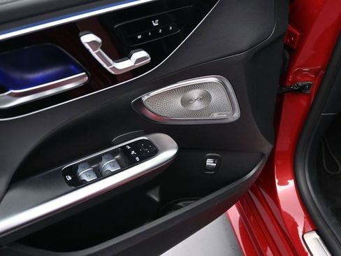 Used 2024 Mercedes-Benz C 300 4MATIC Sedan image 19