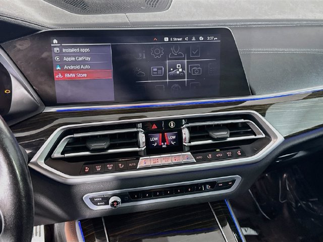 Used 2020 BMW X5 sDrive40i w/ Luxury Seating Package RWD image 17