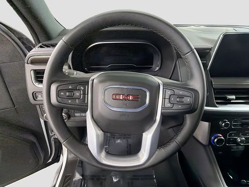 Used 2024 GMC Yukon SLE w/ Max Trailering Package AWD/4WD image 14