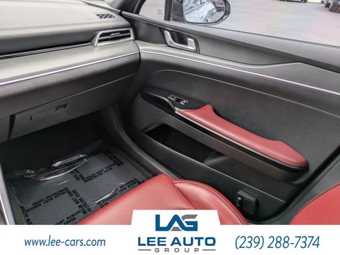 Used 2022 Kia K5 GT-Line w/ GT-Line Awd Premium Package image 12
