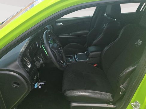 Used 2023 Dodge Charger Scat Pack RWD image 4