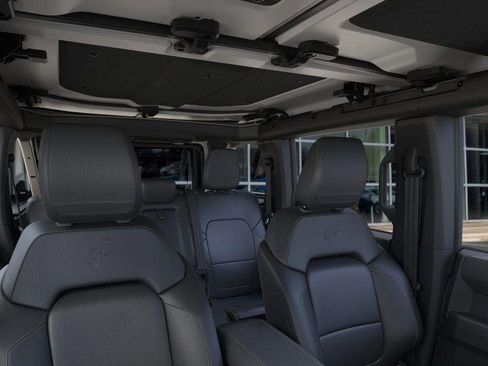New 2026 Ford Bronco Badlands image 12