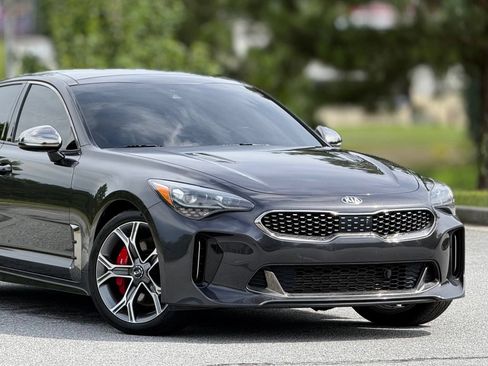Used 2019 Kia Stinger GT2 AWD/4WD image 48