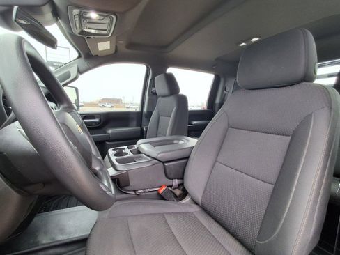 Used 2025 Chevrolet Silverado 3500 W/T image 10