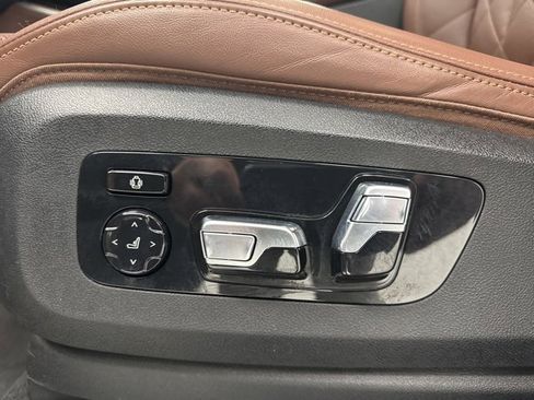 Used 2024 BMW X5 xDrive40i image 10