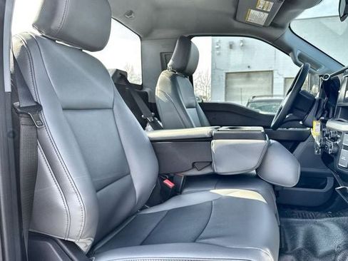 New 2025 Ford F550 4x4 Regular Cab Super Duty image 20
