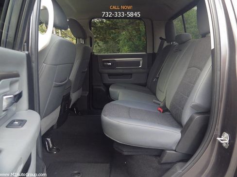 Used 2018 RAM 1500 Big Horn image 11