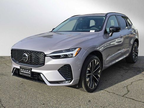 New 2026 Volvo XC60 B5 Ultra w/ Climate Package image 15