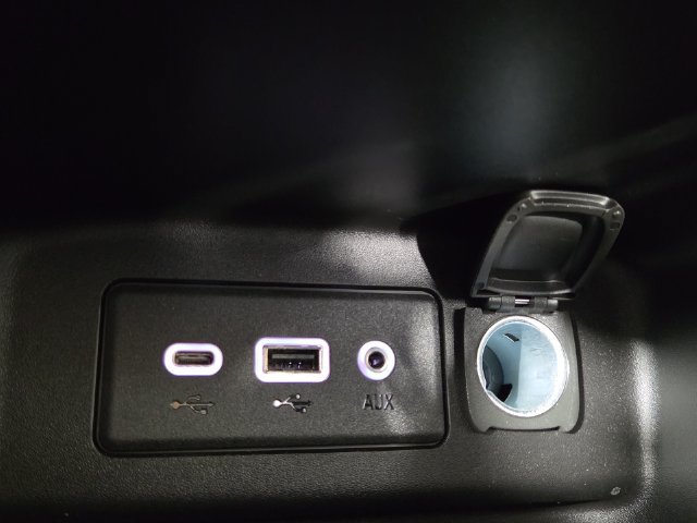 Used 2022 Chevrolet Equinox LS AWD/4WD image 26