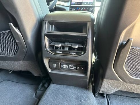 Used 2023 Jeep Grand Cherokee 4WD 4xe w/ Luxury Tech Group II image 18