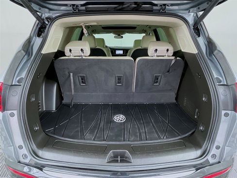 Used 2021 Buick Enclave Essence w/ Sound and Sites Package image 31