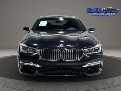 Used 2017 BMW 750i xDrive AWD/4WD image 3