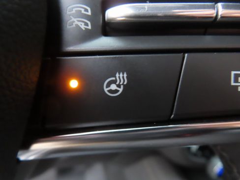 New 2026 Chevrolet Suburban Premier image 15