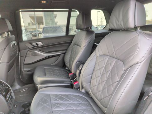 Certified 2024 BMW X7 xDrive40i image 35