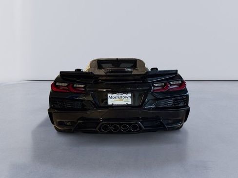 Used 2025 Chevrolet Corvette Z06 image 3