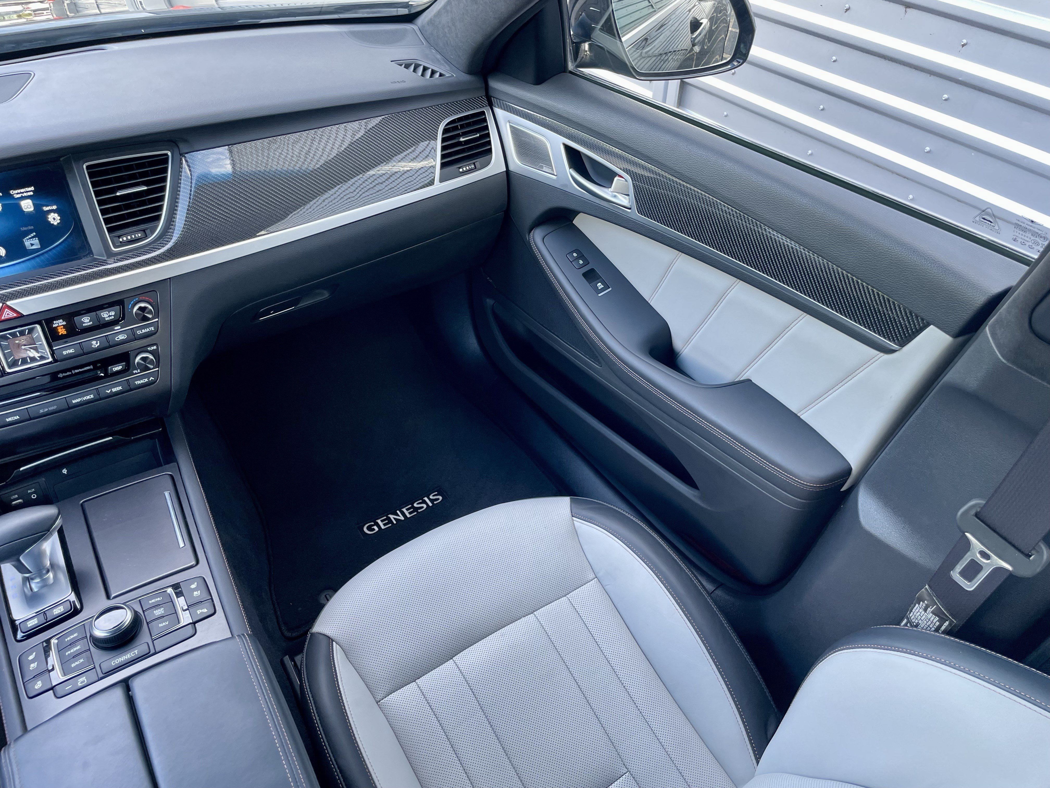 Used 2019 Genesis G80 3.3T Sport RWD image 18