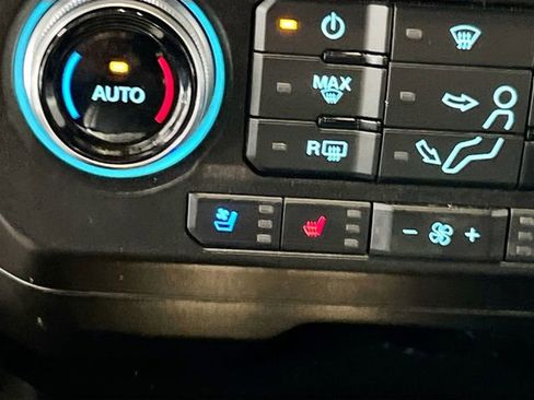 Used 2021 Ford F350 Platinum image 26