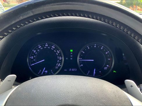 Used 2015 Lexus IS 250C image 18