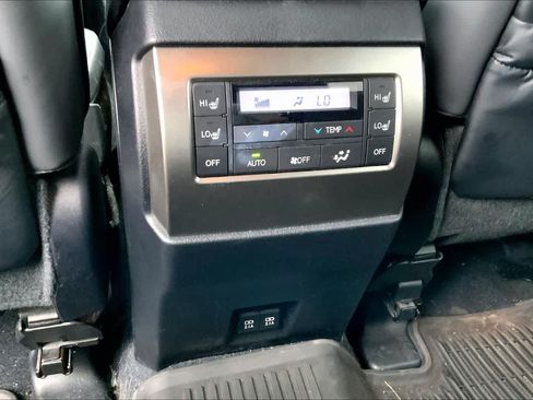Certified 2023 Lexus GX 460 Premium w/ Premium Package AWD/4WD image 35