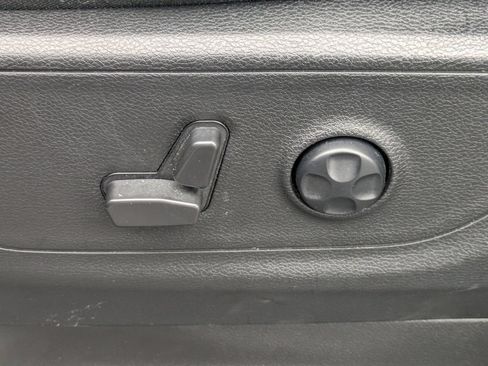Used 2021 RAM 1500 Big Horn AWD/4WD image 21