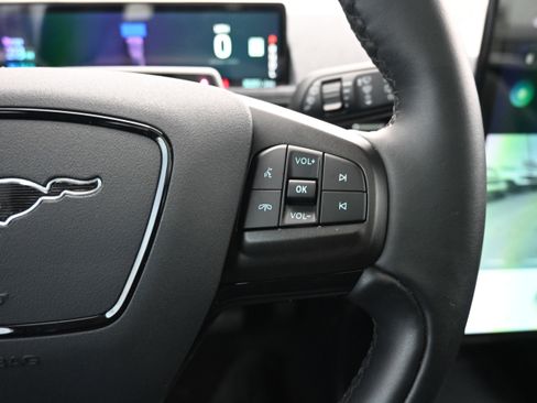 Used 2024 Ford Mustang Mach-E Premium image 21
