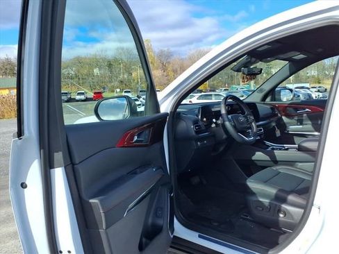 New 2026 Chevrolet Tahoe High Country image 8