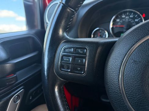 Used 2018 Jeep Wrangler Unlimited Sahara w/ Max Tow Package AWD/4WD image 41