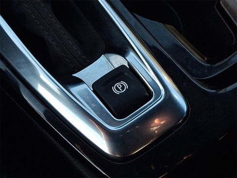 Certified 2023 Chevrolet TrailBlazer ACTIV w/ Convenience Package image 27