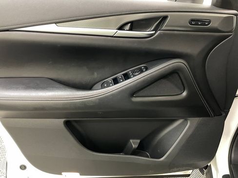 Used 2022 INFINITI QX60 Luxe w/ Cargo Package AWD/4WD image 31