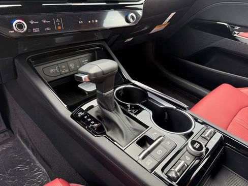 New 2026 Kia K5 GT-Line image 13