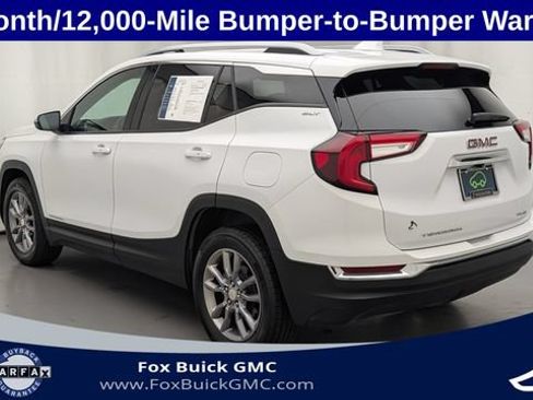 Used 2023 GMC Terrain SLT w/ Infotainment Package II AWD/4WD image 7