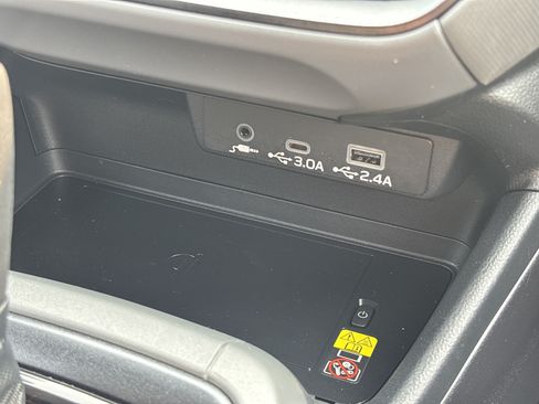 Certified 2024 Subaru Crosstrek 2.5i Limited AWD/4WD image 10