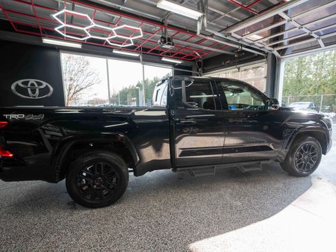 Used 2022 Toyota Tundra SR5 w/ TRD Sport Package image 4