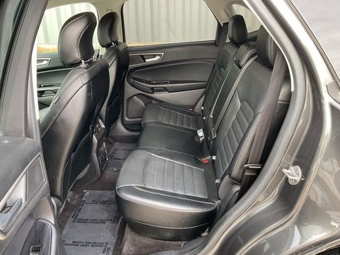 Used 2016 Ford Edge SEL w/ Equipment Group 201A image 16
