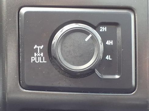 Used 2016 Ford F150 XLT w/ Equipment Group 302A Luxury AWD/4WD image 17