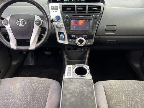 Used 2012 Toyota Prius V Three image 12