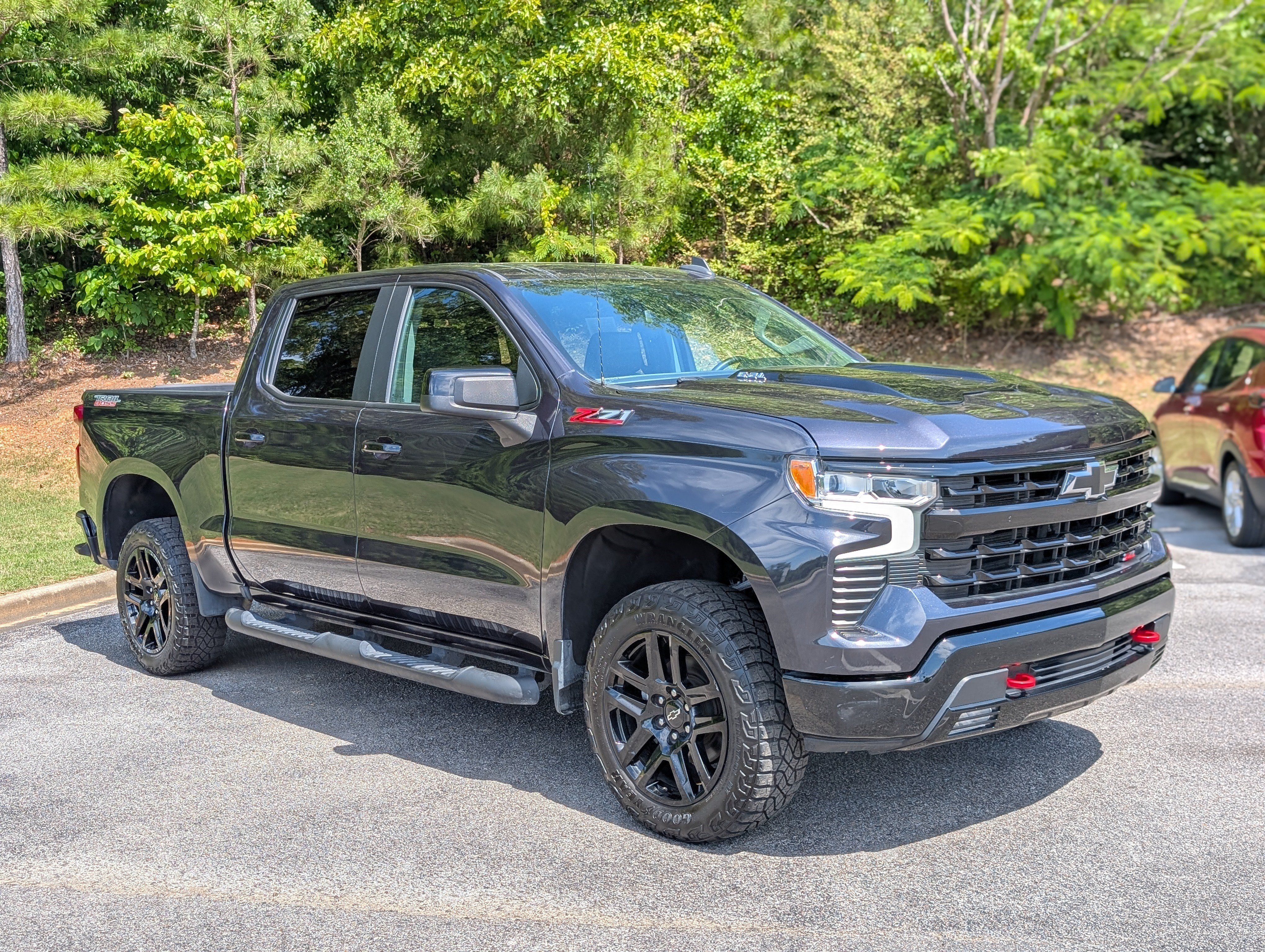 Used 2024 Chevrolet Silverado 1500 LT Trail Boss w/ Convenience Package II AWD/4WD image 11