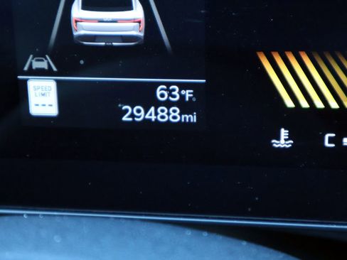 Used 2025 Kia K4 FWD image 31